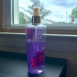 Victoria’s Secret body mist.
